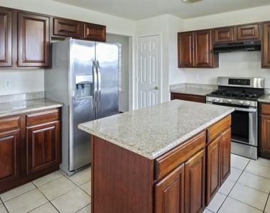 9223 Dunain Park Court - Photo Thumbnail 5