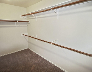 9223 Dunain Park Court - Photo Thumbnail 19