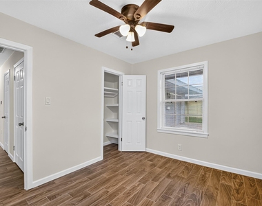 1806 Thelma Lane - Photo Thumbnail 35