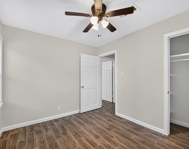 1806 Thelma Lane - Photo Thumbnail 36