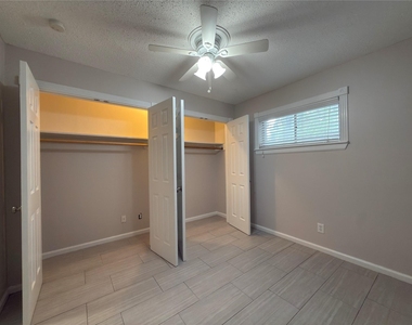 1502 Heights Boulevard - Photo Thumbnail 7