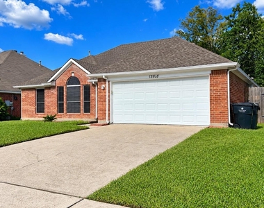 13618 Sablegrove Lane - Photo Thumbnail 1