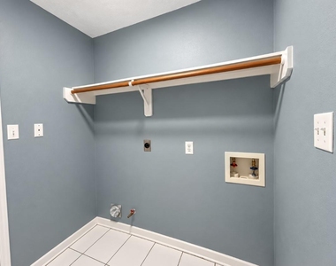 13618 Sablegrove Lane - Photo Thumbnail 20