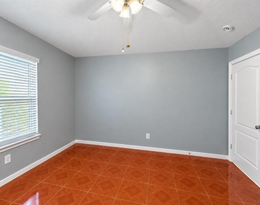 13618 Sablegrove Lane - Photo Thumbnail 24