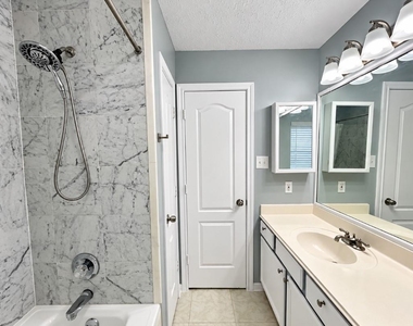 13618 Sablegrove Lane - Photo Thumbnail 26