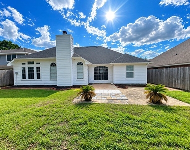 13618 Sablegrove Lane - Photo Thumbnail 33