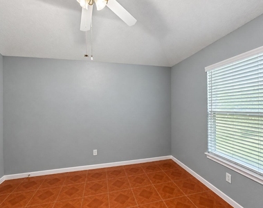13618 Sablegrove Lane - Photo Thumbnail 23
