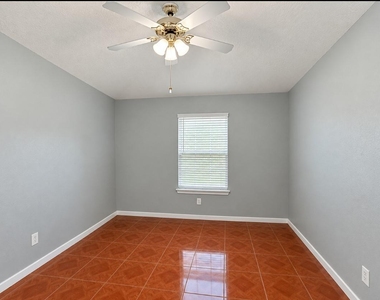 13618 Sablegrove Lane - Photo Thumbnail 21