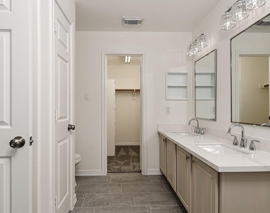 7 Peach Ridge Drive - Photo Thumbnail 16