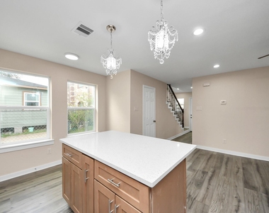 3130 5th Street - Photo Thumbnail 10