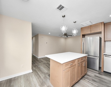 3130 5th Street - Photo Thumbnail 6