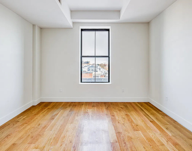 55-27 Myrtle Avenue - Photo Thumbnail 1