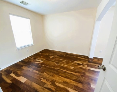 20626 Sycamore Crest Lane - Photo Thumbnail 16