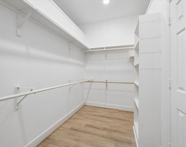 1205 Pine Field - Photo Thumbnail 19
