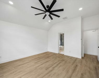 1205 Pine Field - Photo Thumbnail 14