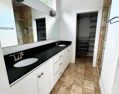 612 E 29th Street - Photo Thumbnail 17
