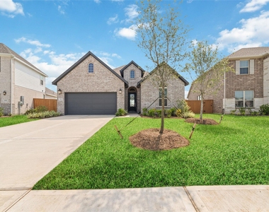 2925 Gleason Terrace Lane - Photo Thumbnail 1