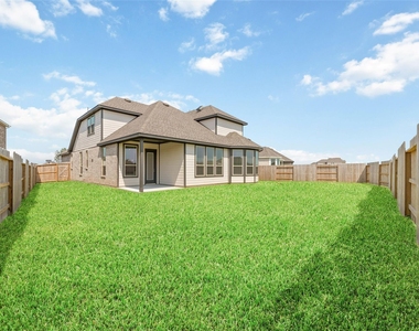 2925 Gleason Terrace Lane - Photo Thumbnail 30