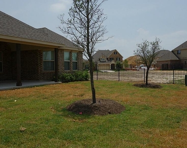 9215 Monarch Field Lane - Photo Thumbnail 26