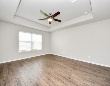 5411 Briana Dee Drive - Photo Thumbnail 19