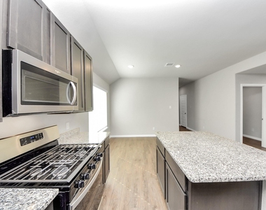 5411 Briana Dee Drive - Photo Thumbnail 5
