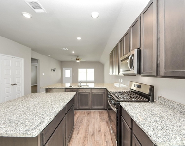 5411 Briana Dee Drive - Photo Thumbnail 6