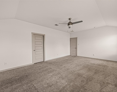 28943 Yachting Point Lane - Photo Thumbnail 17