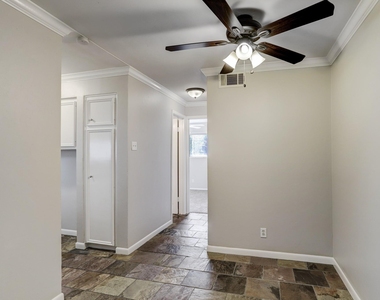 3414 Garrott Street - Photo Thumbnail 3