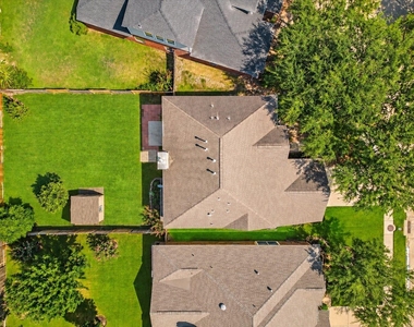 21735 W Mulberry Field Circle - Photo Thumbnail 27