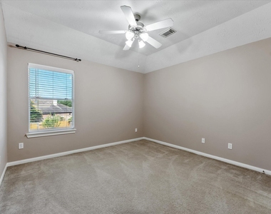 21735 W Mulberry Field Circle - Photo Thumbnail 18