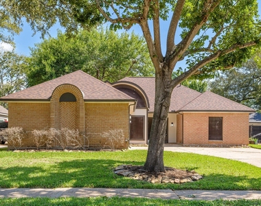 2126 Windmill Drive - Photo Thumbnail 28