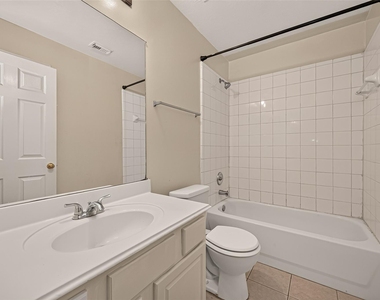 11107 Creekline Meadow Court - Photo Thumbnail 17