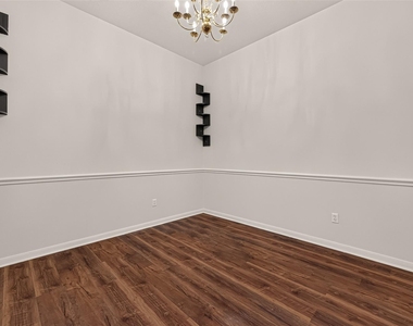11107 Creekline Meadow Court - Photo Thumbnail 2