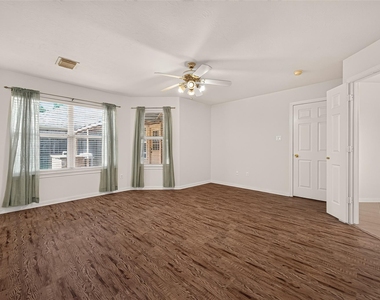 11107 Creekline Meadow Court - Photo Thumbnail 26
