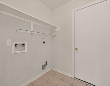 11107 Creekline Meadow Court - Photo Thumbnail 14