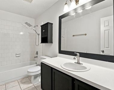 6331 Canyon Rock Way - Photo Thumbnail 32