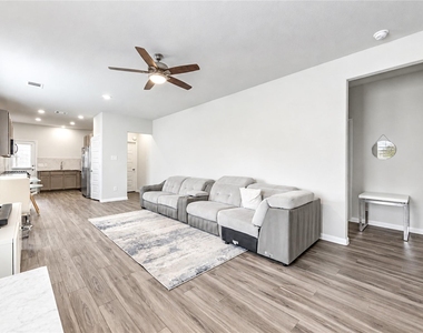2317 Green Sturgeon Court - Photo Thumbnail 14