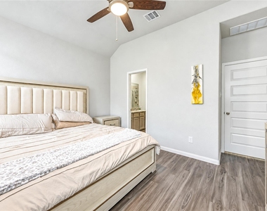 2317 Green Sturgeon Court - Photo Thumbnail 22