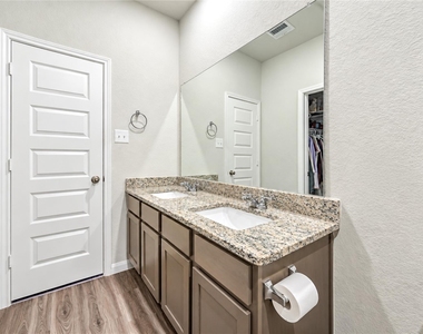 2317 Green Sturgeon Court - Photo Thumbnail 17
