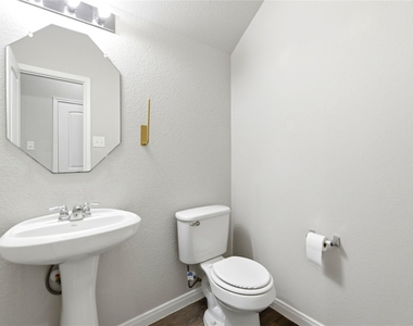 24703 Signorelli Way - Photo Thumbnail 34