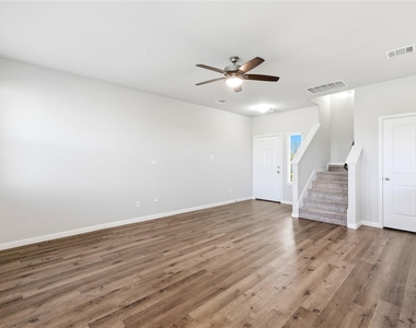 24703 Signorelli Way - Photo Thumbnail 7