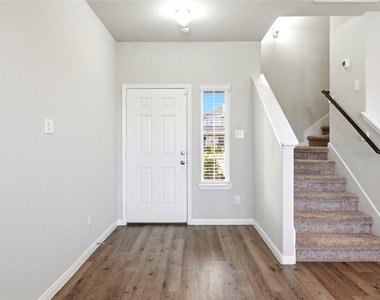 24703 Signorelli Way - Photo Thumbnail 6