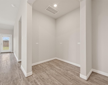 11407 Brookside Arbor Lane - Photo Thumbnail 7