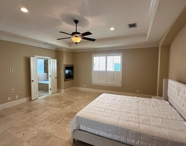 4516 Gilbert Avenue - Photo Thumbnail 27