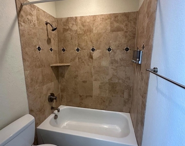 4516 Gilbert Avenue - Photo Thumbnail 24