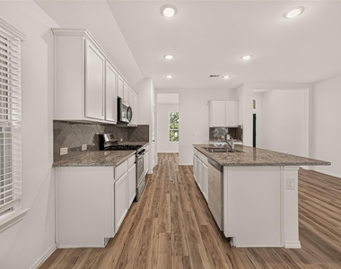 3523 Britton Burrow Way - Photo Thumbnail 11