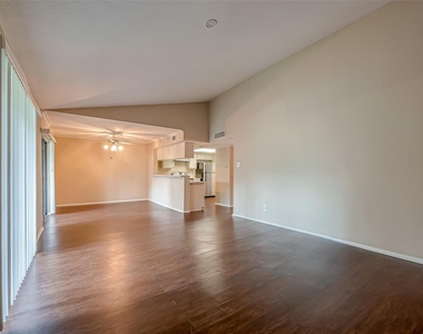 14911 Wunderlich Drive - Photo Thumbnail 13