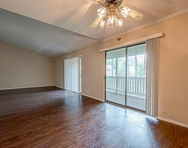 14911 Wunderlich Drive - Photo Thumbnail 16