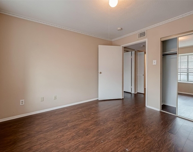 14911 Wunderlich Drive - Photo Thumbnail 19