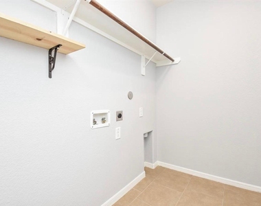 5354 Rue Dela Croix Drive - Photo Thumbnail 21